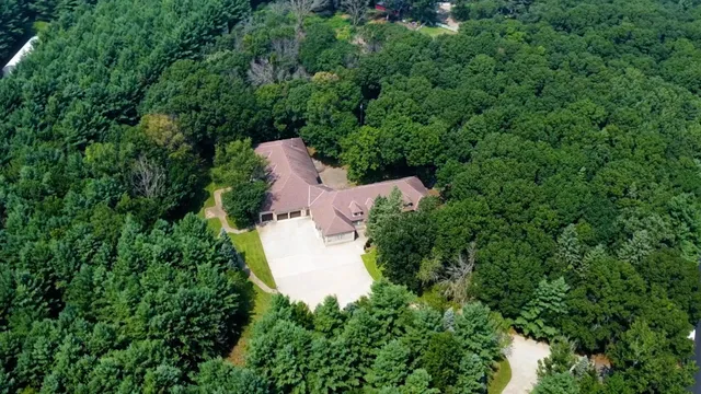 $1,400,000 | 26366 Xylite Street Northeast, Isanti, MN 55040