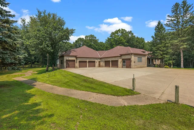 $1,400,000 | 26366 Xylite Street Northeast, Isanti, MN 55040
