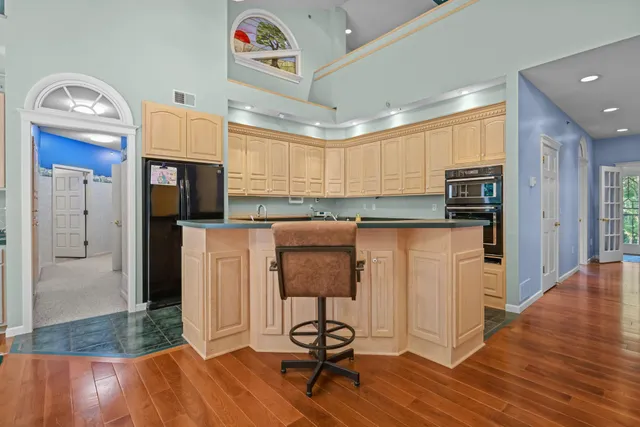 $1,400,000 | 26366 Xylite Street Northeast, Isanti, MN 55040