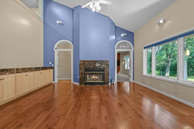 $1,400,000 | 26366 Xylite Street Northeast, Isanti, MN 55040