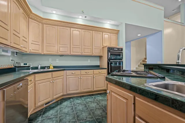 $1,350,000 | 26366 Xylite Street Northeast, Isanti, MN 55040