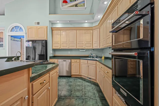 $1,400,000 | 26366 Xylite Street Northeast, Isanti, MN 55040