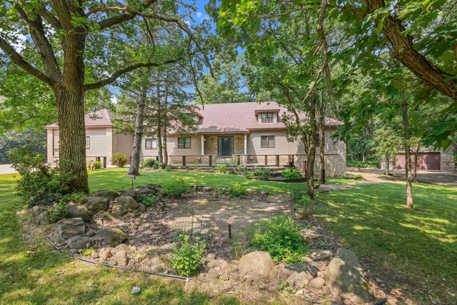 $1,400,000 | 26366 Xylite Street Northeast, Isanti, MN 55040