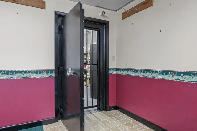 $1,400,000 | 26366 Xylite Street Northeast, Isanti, MN 55040