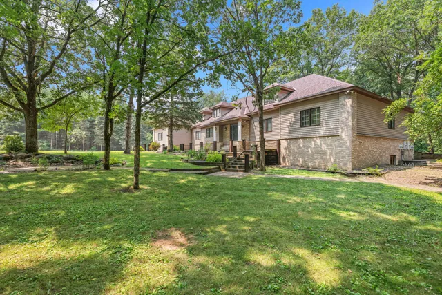 $1,350,000 | 26366 Xylite Street Northeast, Isanti, MN 55040