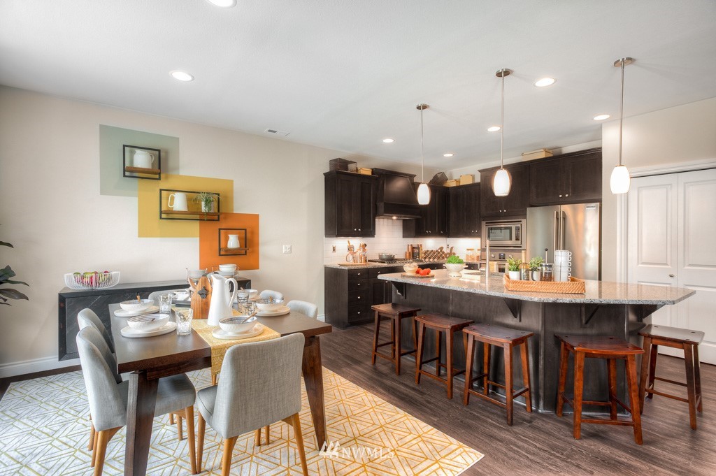 20334 85th Place Northeast, Unit 6 Bothell, WA 98011 - Photo 2 of 25 Gallery Image 2