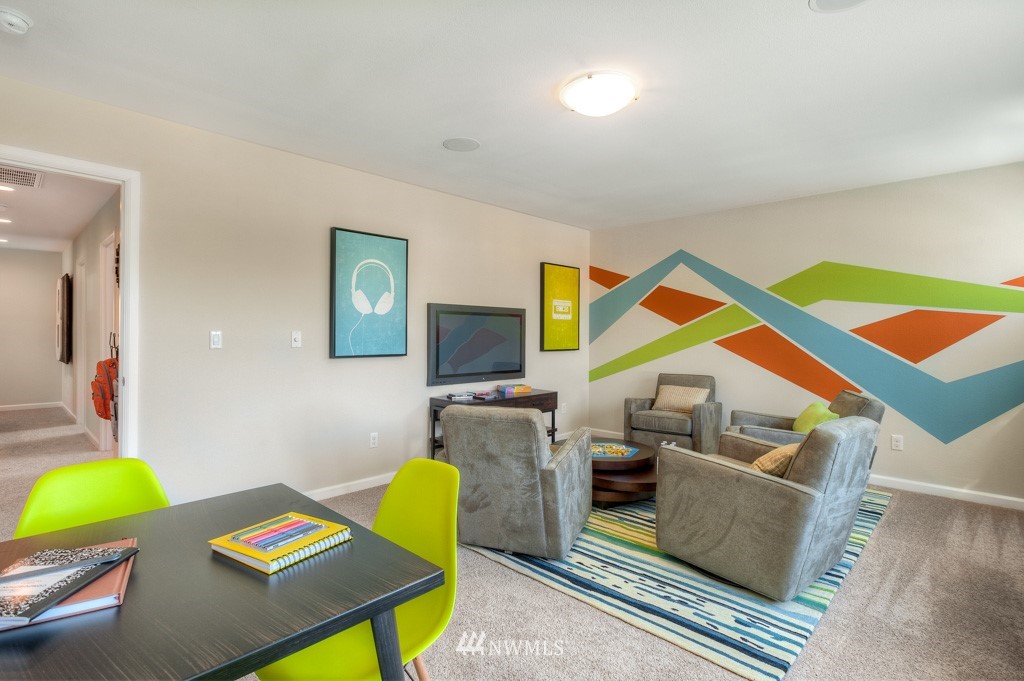 20334 85th Place Northeast, Unit 6 Bothell, WA 98011 - Photo 18 of 25 Gallery Image 18