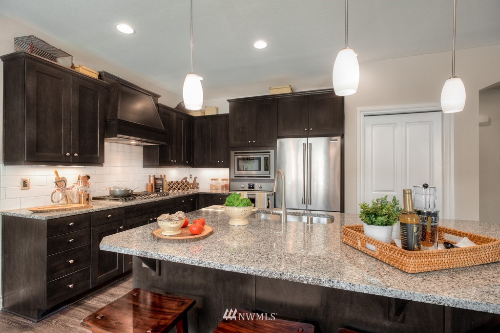 20334 85th Place Northeast, Unit 6 Bothell, WA 98011 - Photo 6 of 25 Gallery Image 6