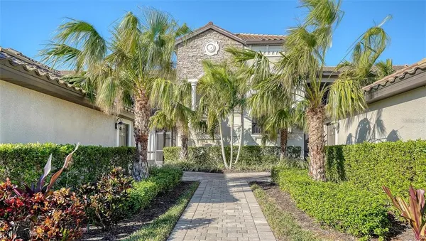 a view of a multi story building