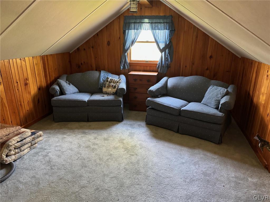 6360 Bushkill Circle Bushkill, PA 18371 - Photo 11 of 20 Gallery Image 11
