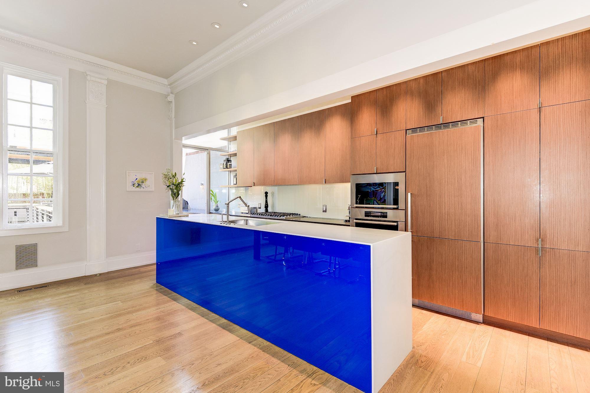 2019 R Street Northwest Washington, DC 20009 - Photo 17 of 49 Kitchen