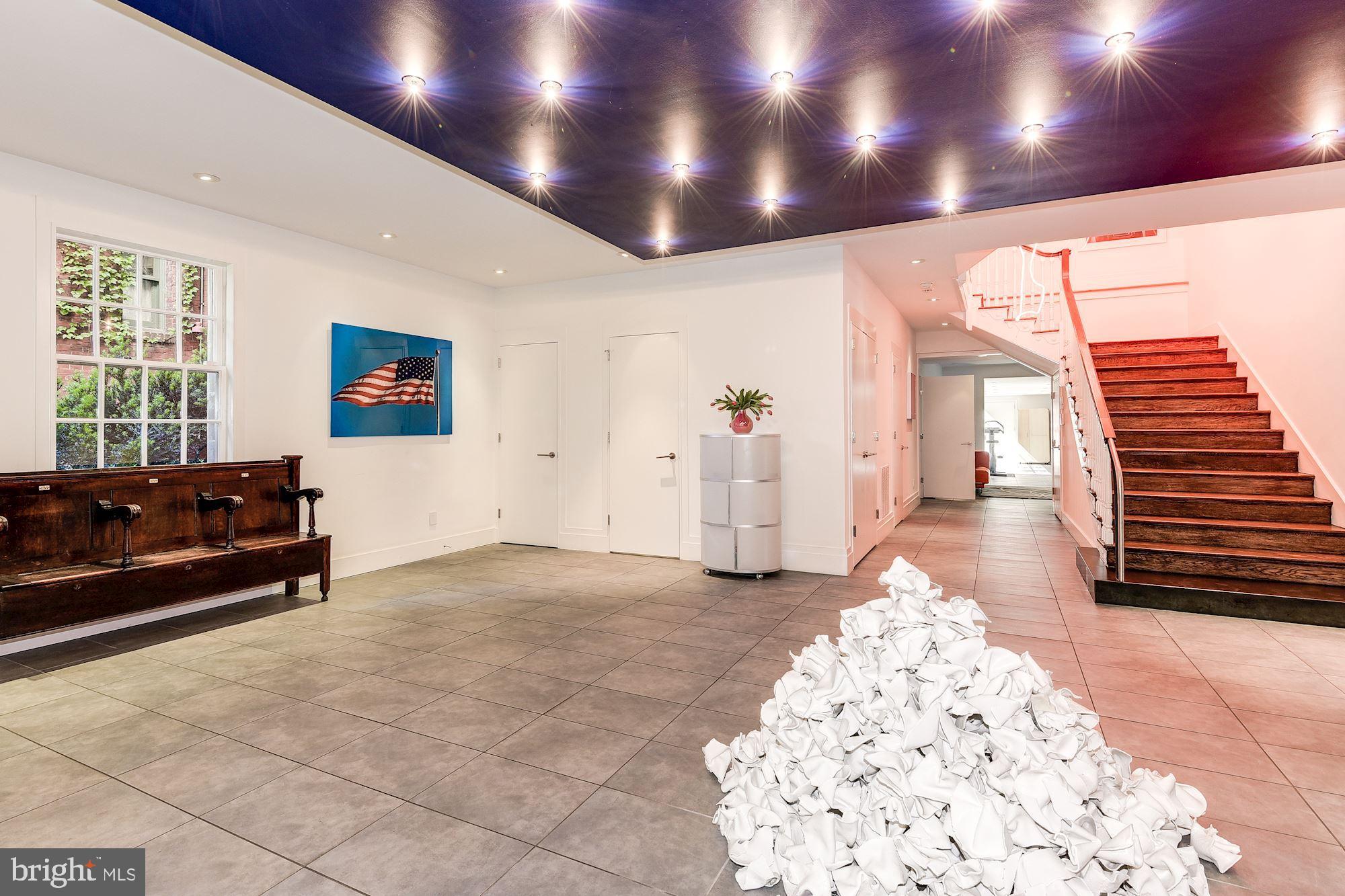 2019 R Street Northwest Washington, DC 20009 - Photo 3 of 49 Gallery