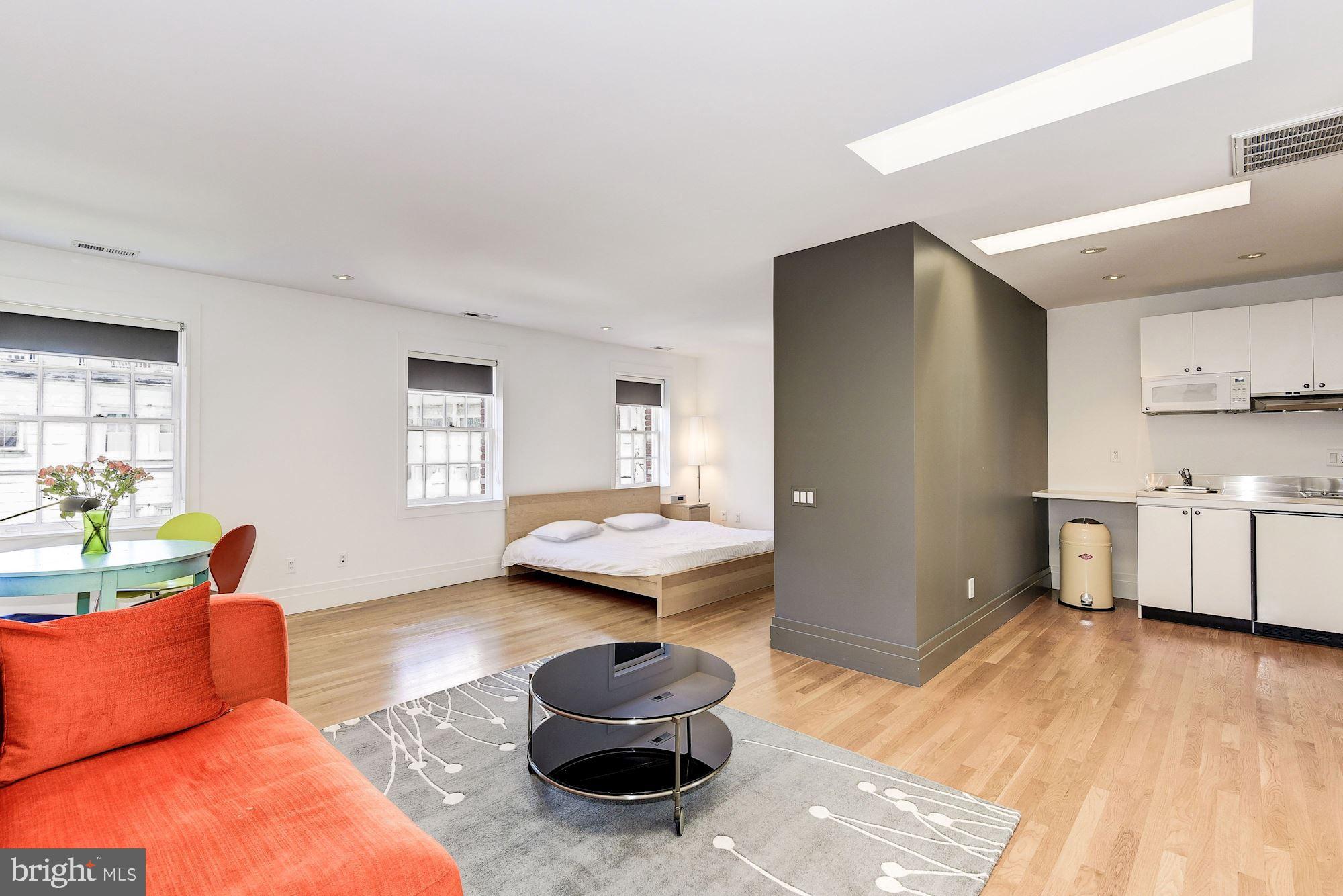 2019 R Street Northwest Washington, DC 20009 - Photo 38 of 49 Fourth Bedroom/Au Pair Suite