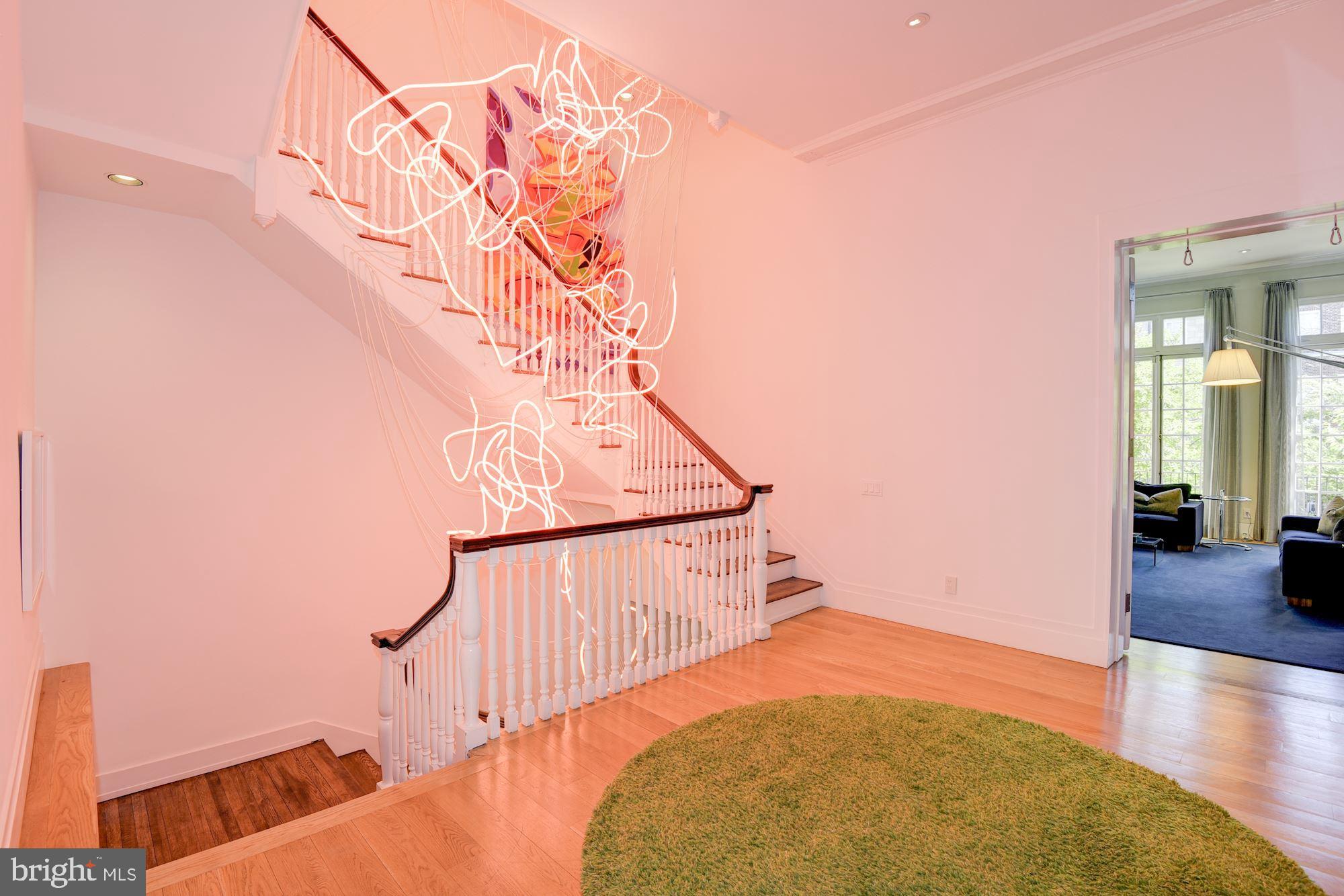 2019 R Street Northwest Washington, DC 20009 - Photo 10 of 49 Second Floor Landing