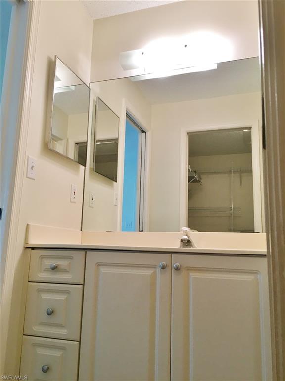 240 Timber Lake Circle, Unit D202 Naples, FL 34104 - Photo 14 of 23
