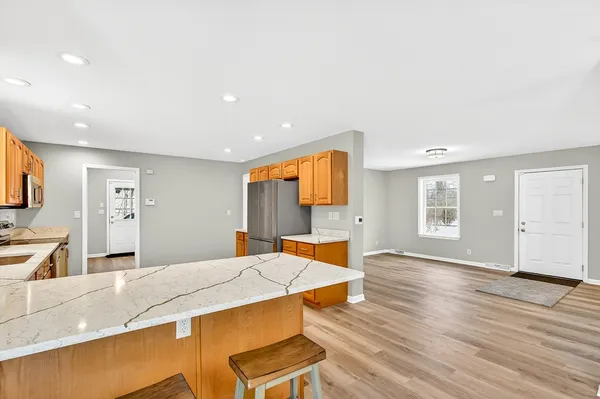 $484,900 | 704 Brattleboro Road, Bernardston, MA 01337