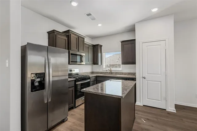 $2,530 | 1109 Tempe Lane, Fort Worth, TX 76108