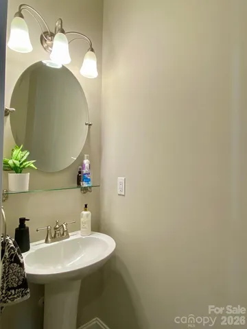 $579,900 | 5001 Ardenwoods Drive, Charlotte, NC 28215