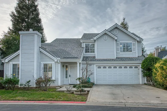 $425,000 | 8665 North Cedar Avenue, Unit 150, Fresno, CA 93720