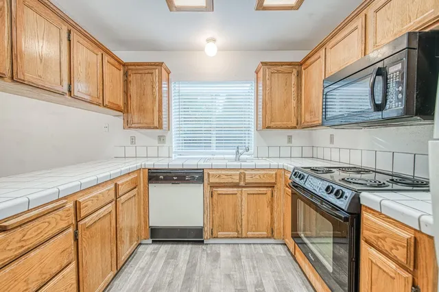 $425,000 | 8665 North Cedar Avenue, Unit 150, Fresno, CA 93720