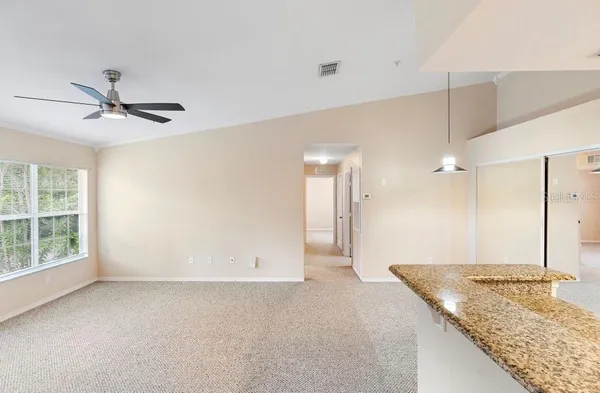 $1,750 | 910 Regatta Bay Drive, Unit 5201, Orange City, FL 32763