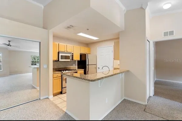 $1,750 | 910 Regatta Bay Drive, Unit 5201, Orange City, FL 32763