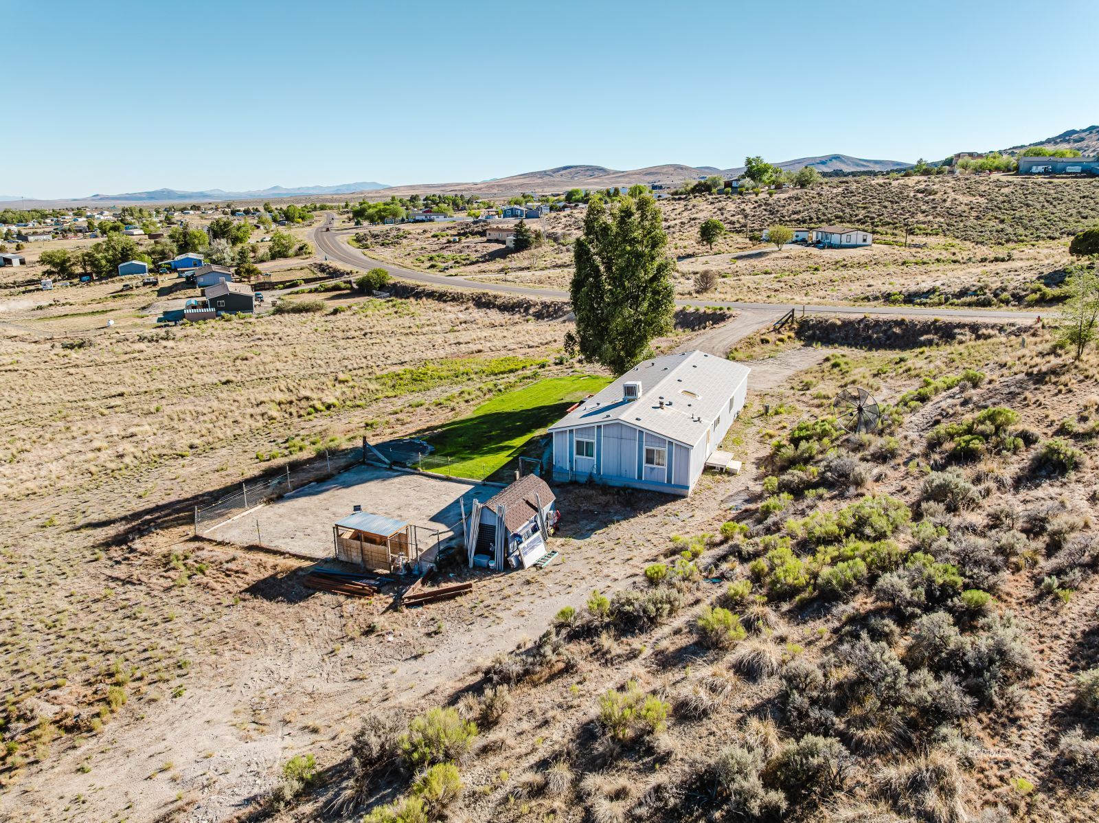 538 Spring Valley Parkway Spring Creek, NV 89815 - Photo 3 of 44