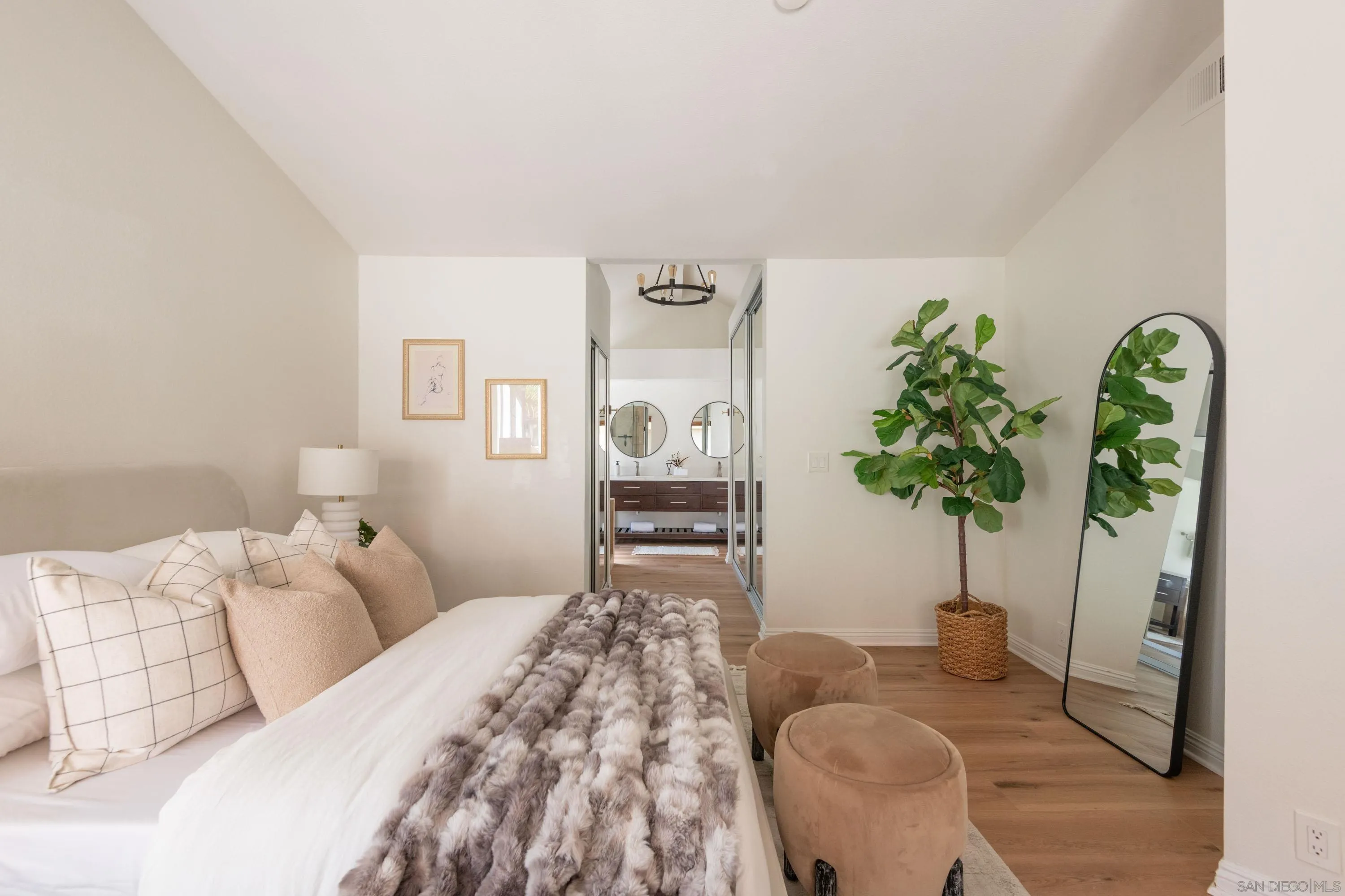 2794 Woodwind Road Carlsbad, CA 92008 - Photo 12 of 39