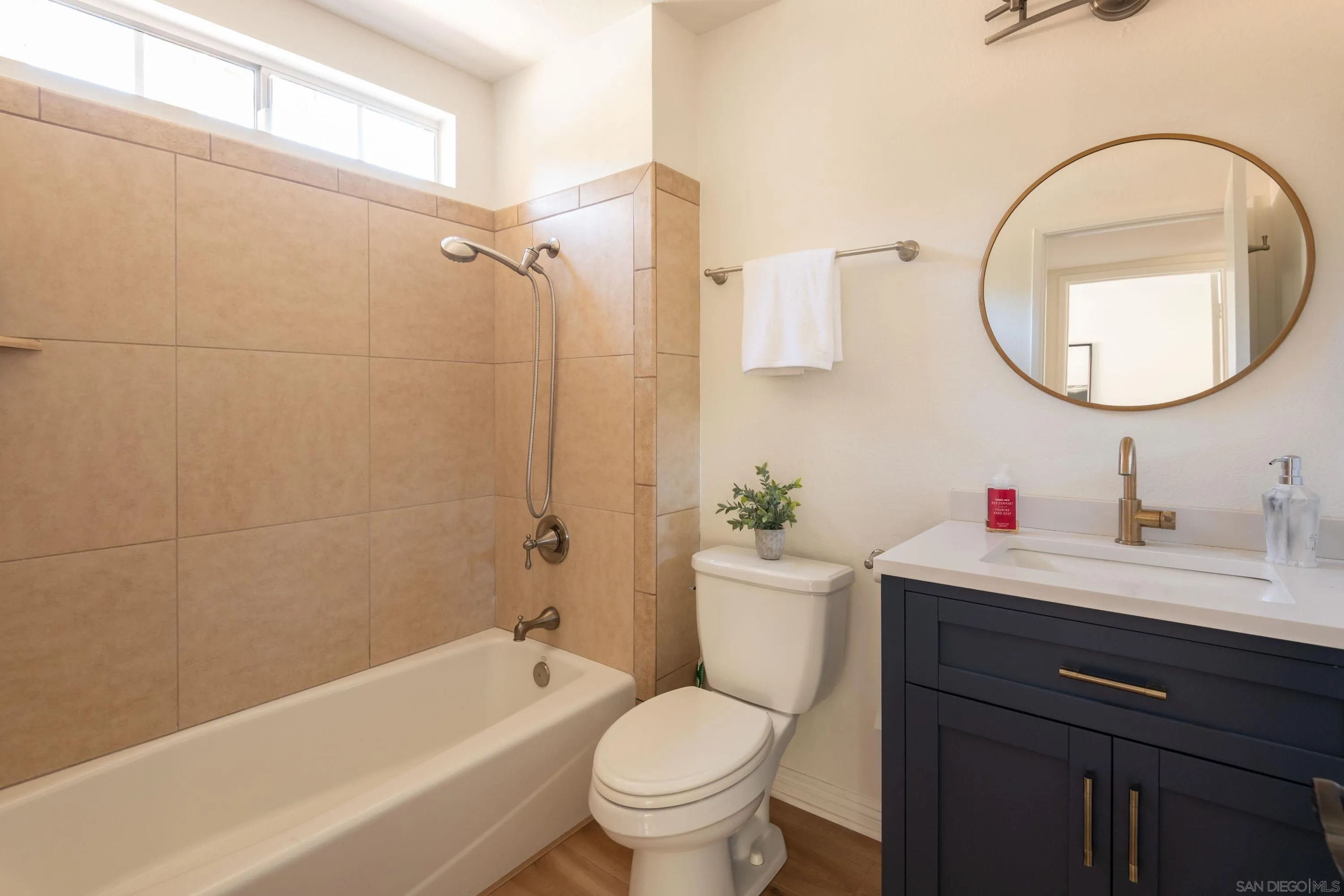 2794 Woodwind Road Carlsbad, CA 92008 - Photo 23 of 39