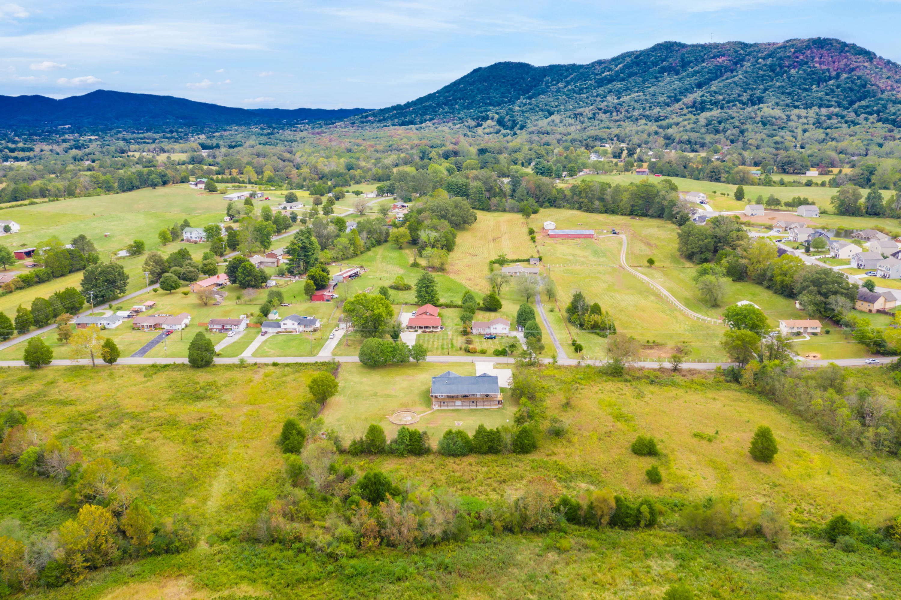 5521 Roberts Road Corryton, TN 37721 - Photo 3 of 40 5521Roberts1-19