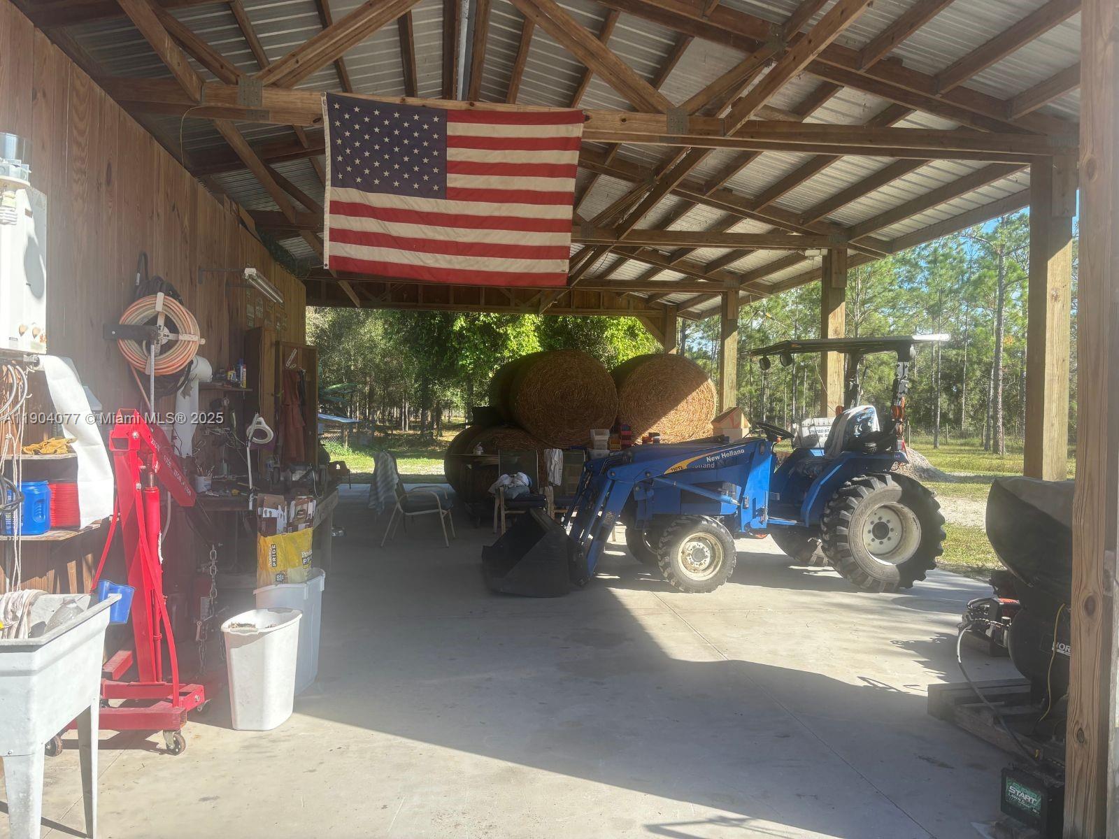 2184 9 Mile Road LaBelle, FL 33935 - Photo 25 of 41 a view of gym equipment in a room