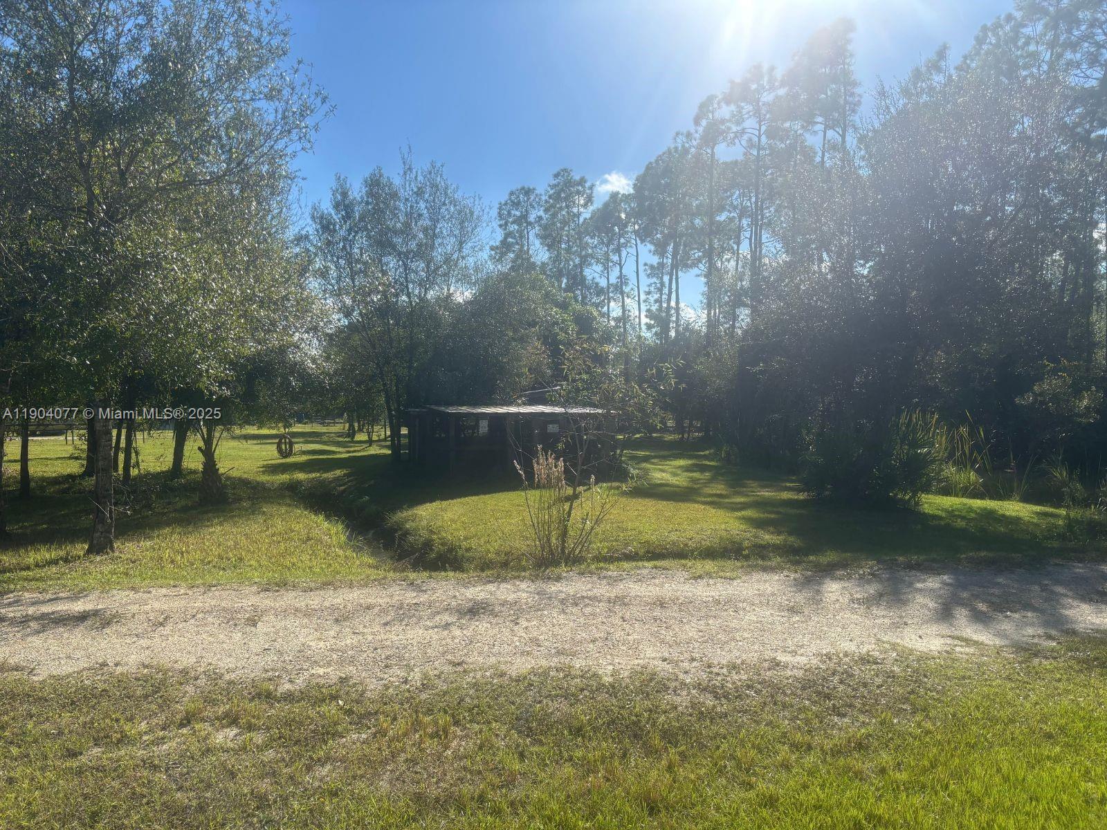2184 9 Mile Road LaBelle, FL 33935 - Photo 34 of 41 a view of outdoor space