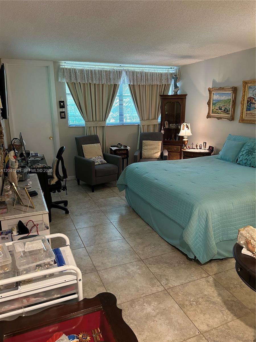 16325 Golf Club Road, Unit 304 Weston, FL 33326 - Photo 11 of 19