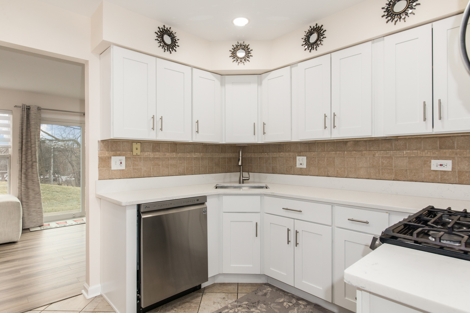 204 Cold Spring Palatine, IL 60067 - Photo 7 of 30