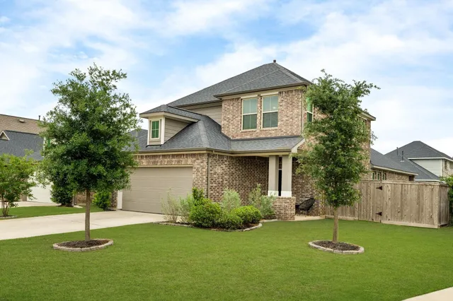 $350,000 | 31123 Birch Mills Drive, Hockley, TX 77447