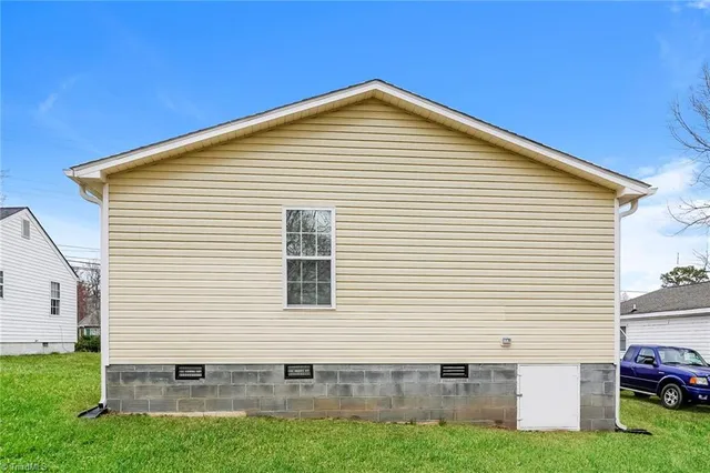 $1,455 | 3620 Martin Avenue, Greensboro, NC 27405