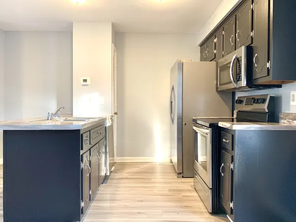 $925 | 211 Lexington Drive, Unit B, Clarksville, TN 37042