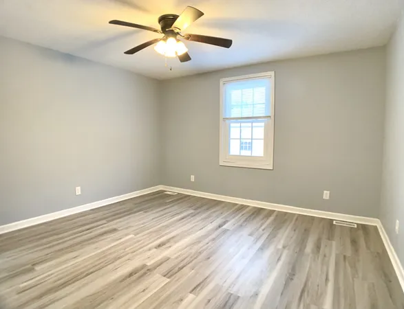 $925 | 211 Lexington Drive, Unit B, Clarksville, TN 37042