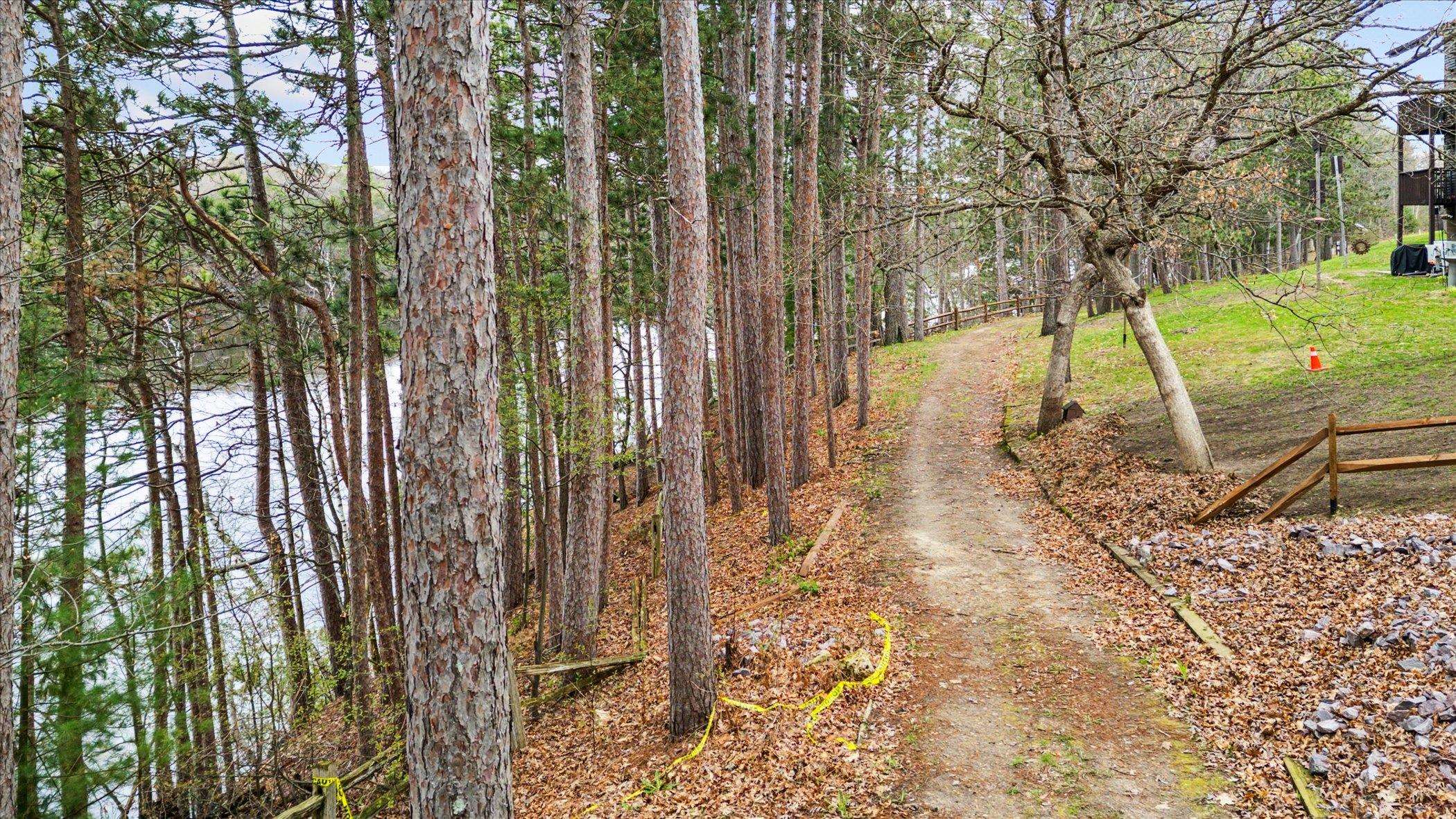 11 Fir Trail Wisconsin Dells, WI 53965 - Photo 29 of 35