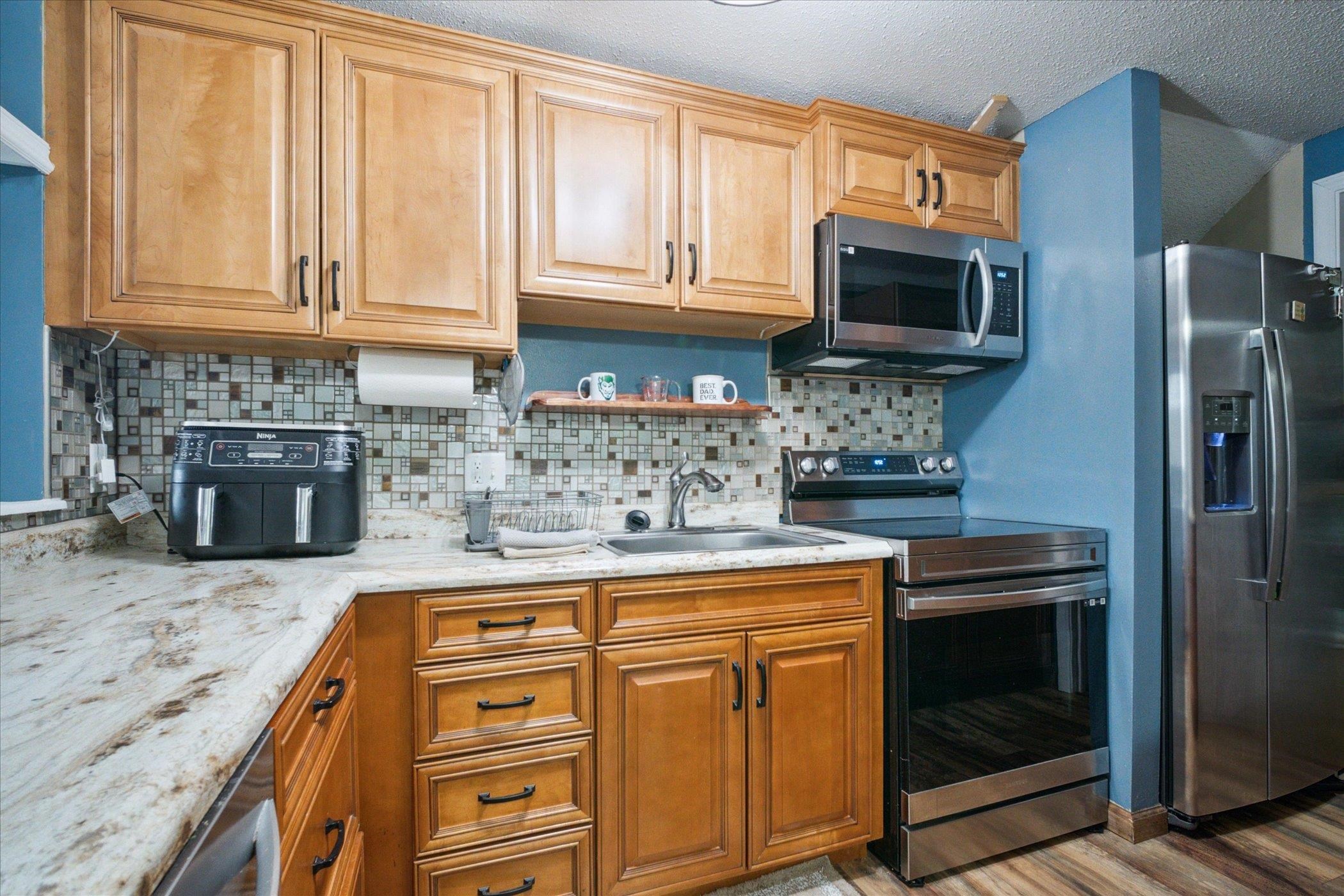 11 Fir Trail Wisconsin Dells, WI 53965 - Photo 7 of 35