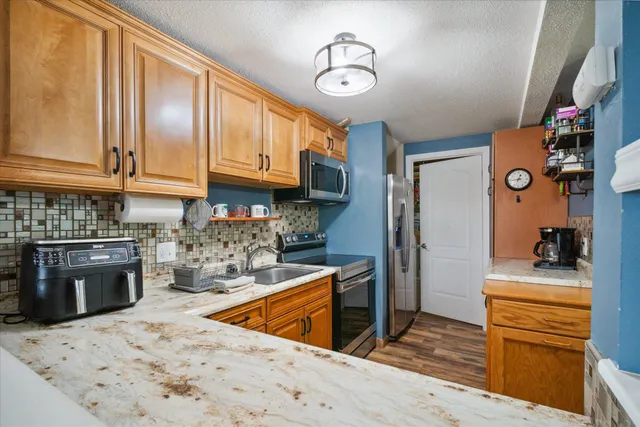 $222,000 | 11 Fir Trail, Wisconsin Dells, WI 53965