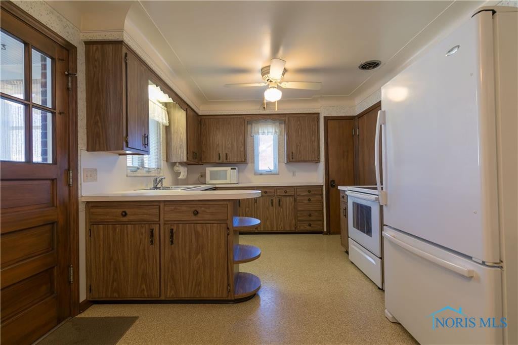 4253 Elmhurst Road Toledo, OH 43613 - Photo 7 of 36 Gallery Image 7