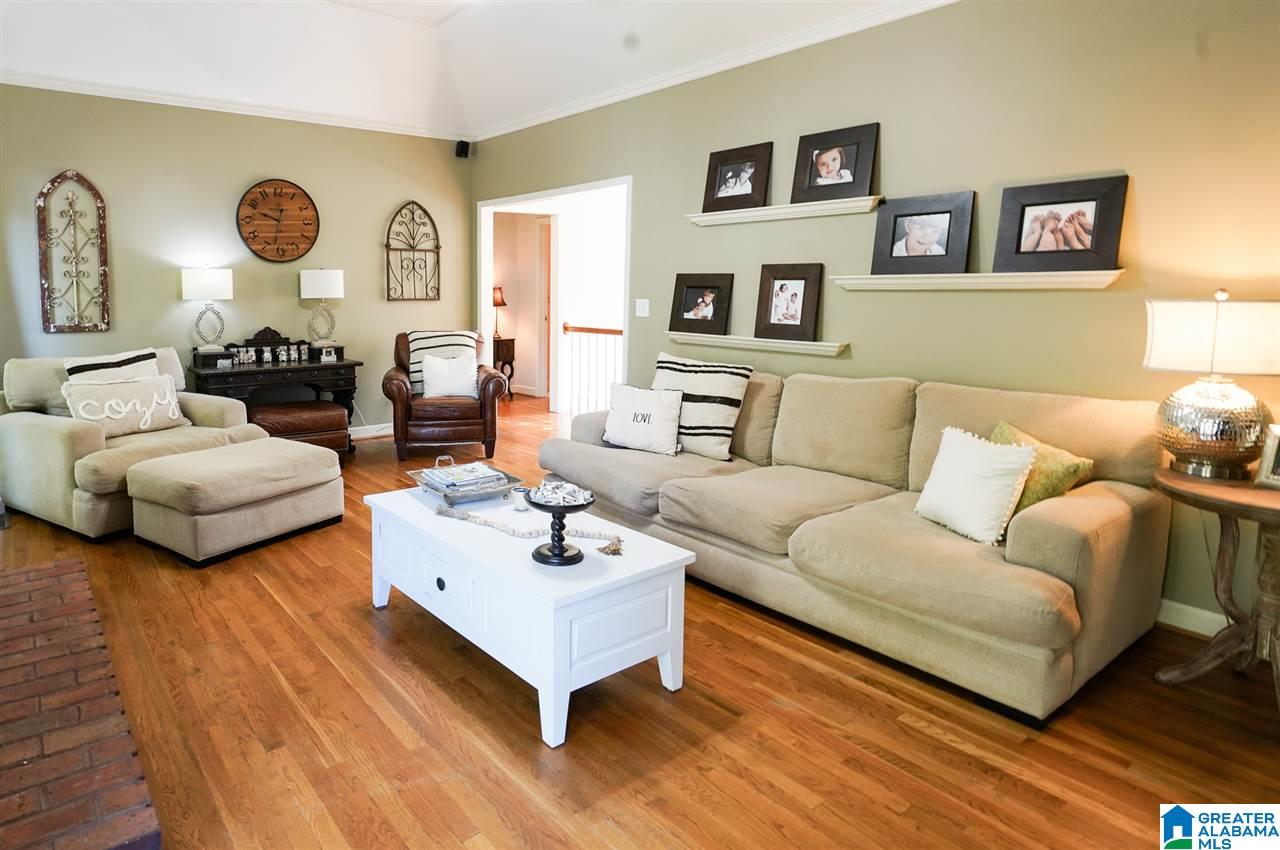 422 Russet Hl Road Birmingham, AL 35244 - Photo 6 of 40 Gallery Image 6