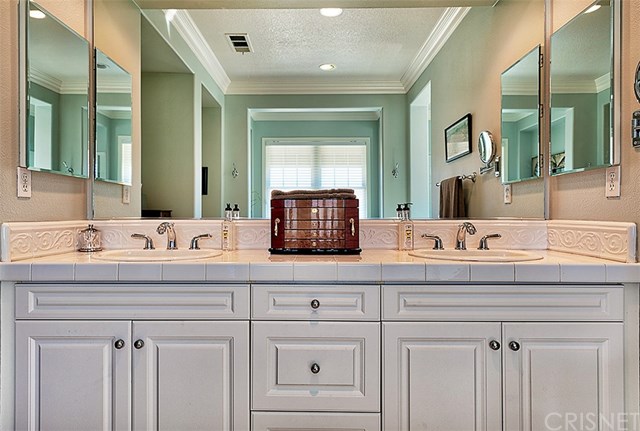 27023 Timberline Terrace Valencia, CA 91381 - Photo 40 of 48