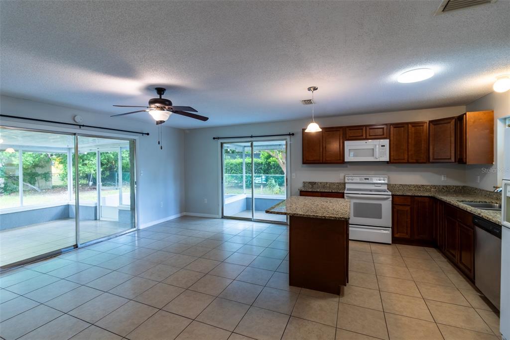 474 Spring Lane Ocala, FL 34472 - Photo 4 of 40