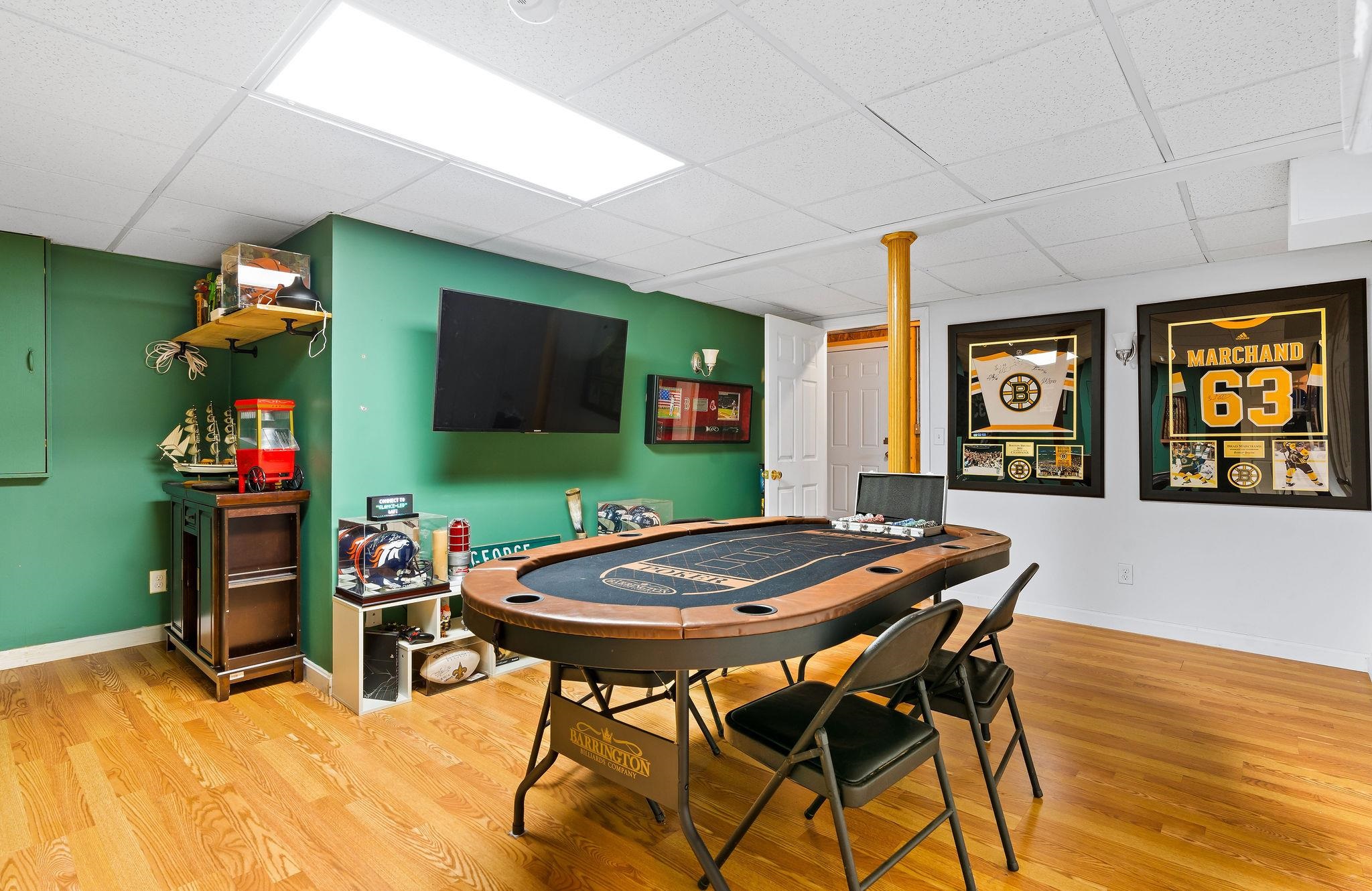 14 Goebel Street Manchester, NH 03103 - Photo 29 of 47 Gallery Image 29
