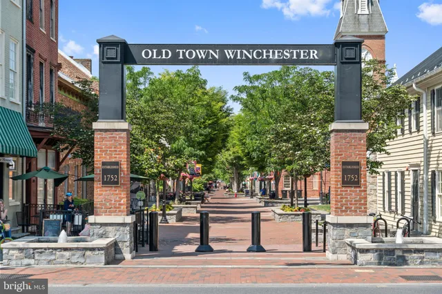 $599,990 | 107 Malbec Court, Winchester, VA 22602