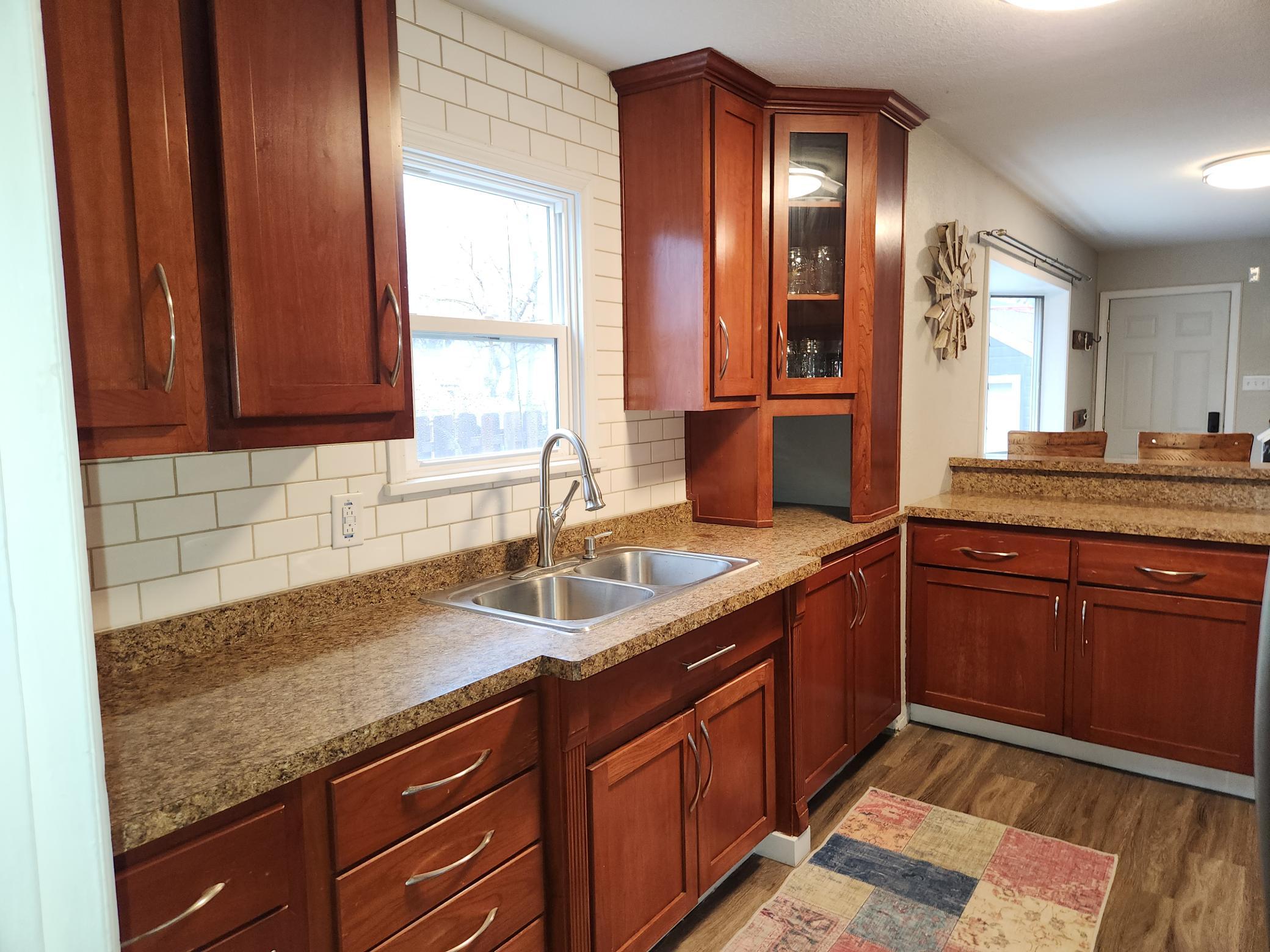1512 4th Street Northeast Rochester, MN 55906 - Photo 5 of 29 Gallery Image 5
