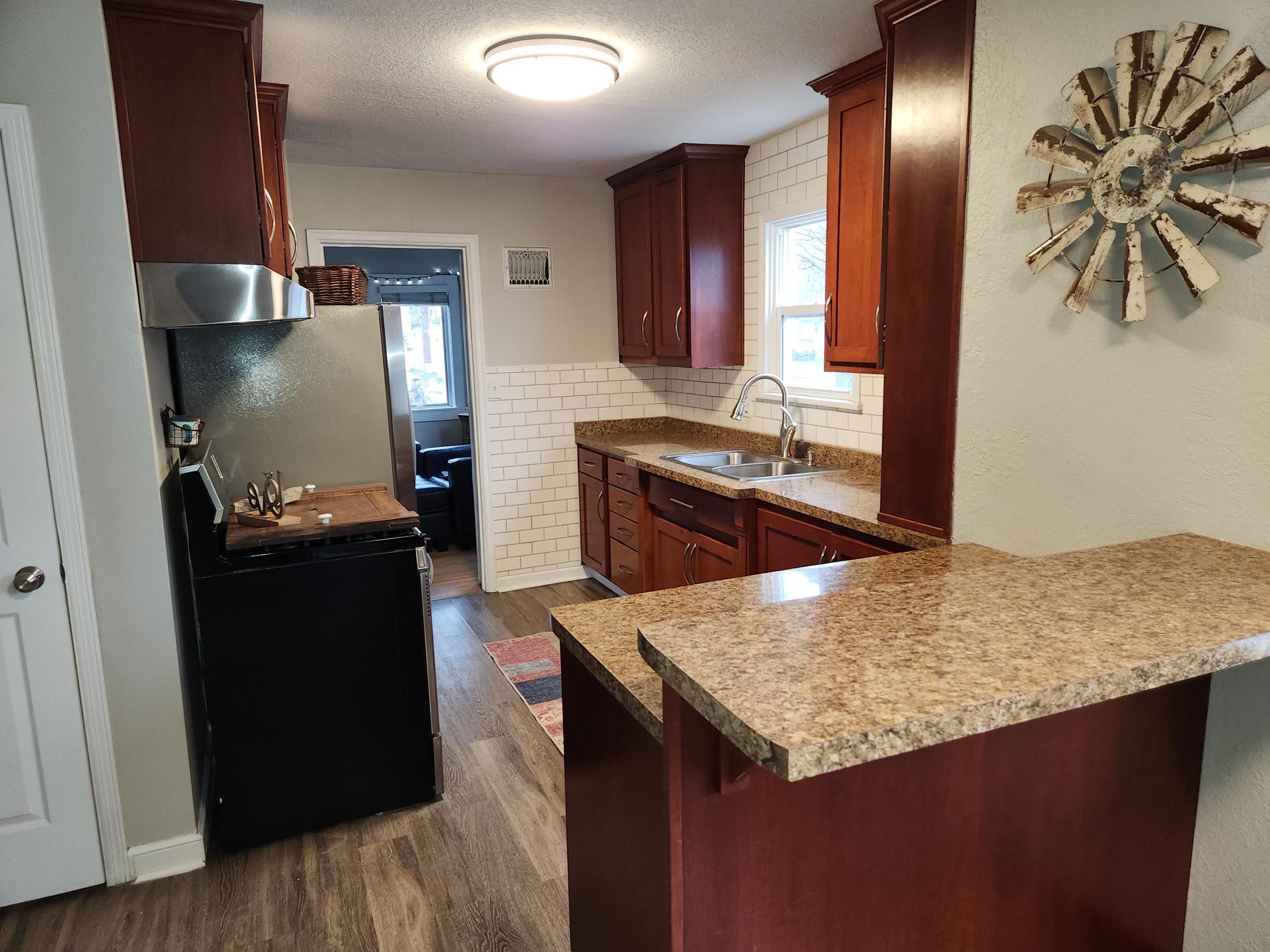 1512 4th Street Northeast Rochester, MN 55906 - Photo 9 of 29 Gallery Image 9