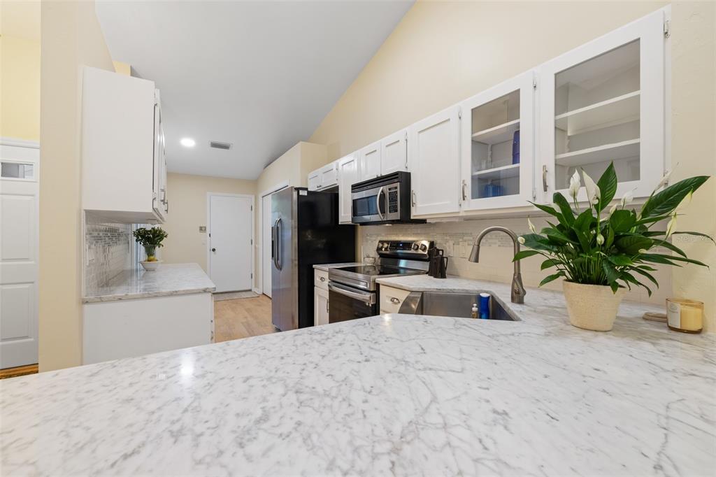 5113 Southwest 9 Lane Gainesville, FL 32607 - Photo 33 of 39